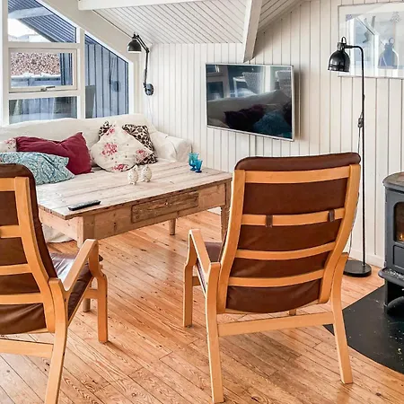 度假居 3 Bedroom In Haarby *