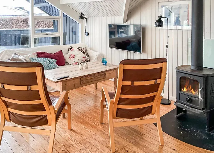 Vakantiehuis 3 Bedroom In Haarby *