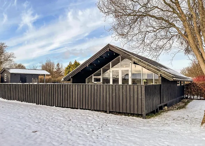 Vakantiehuis 3 Bedroom In Haarby Hårby