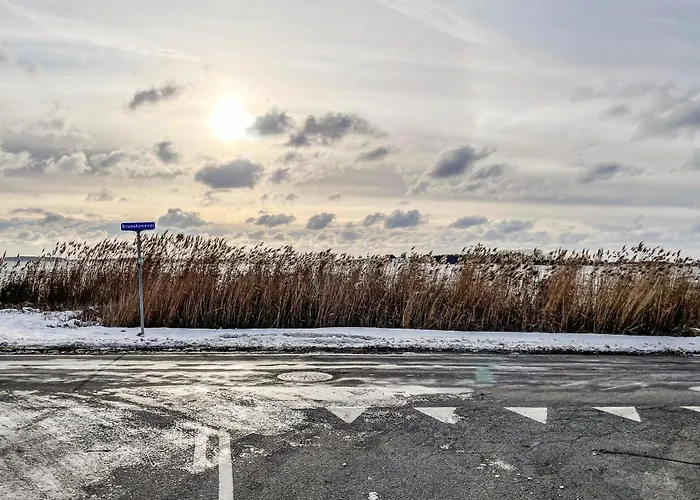 3 Bedroom In Haarby Vakantiehuis *